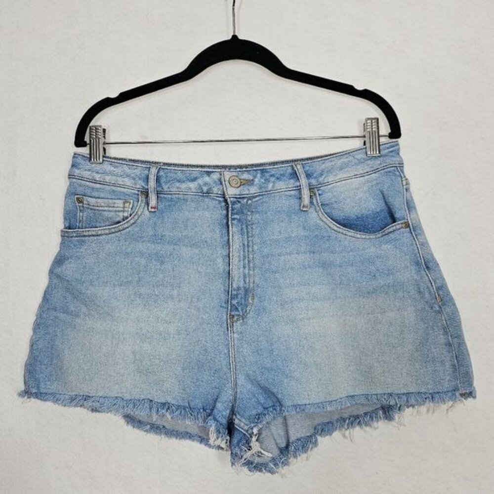 Idyllwind Light Blue Jean Shorts